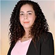 Personne parle français pour l'éducation d'Arabe